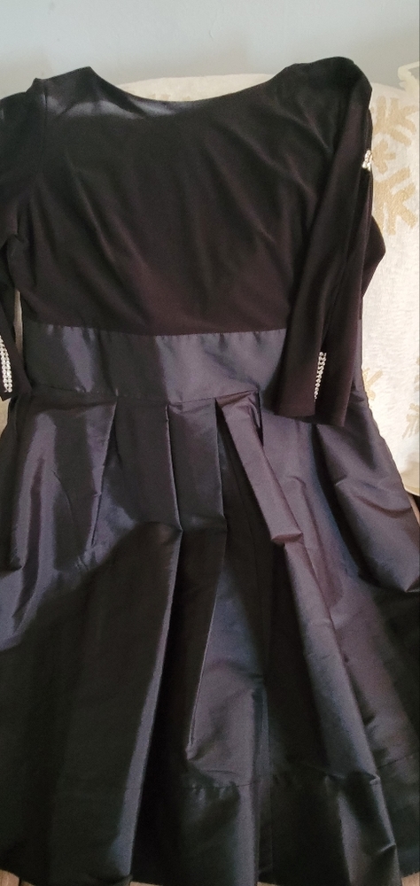 Adrianna Papell Dress,size US 44, Black color